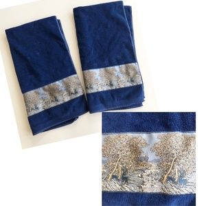 VTG Martex Zodiac 2 Bath Towels Blue w Damask Border Landscape Country Scene